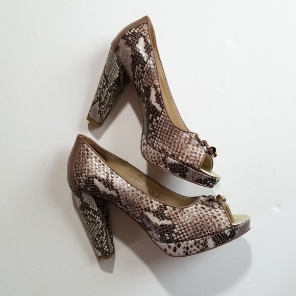 High Heel Platform Snake Skin Pattern Peep Toe Shoes Women's Size 8 (run small) - Picture 1 of 5